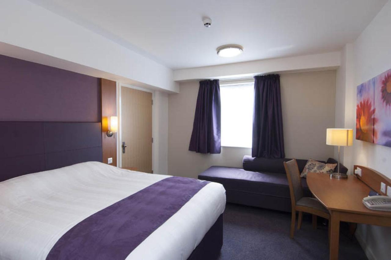 Premier Inn London Croydon Town Centre Pokoj fotografie